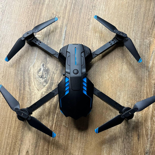 Квадрокоптер з камерою X6 - дрон з підсвічуванням 4K, Wifi дитячий дрон із захистом на лопаті до 15 хв. польоту