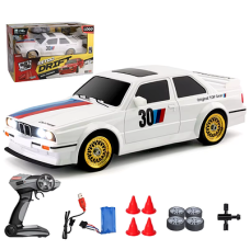 Дріфт-машина BMW E30 RC Дріфт-кар 1:16 30 км/год 4WD з повним приводом + змінні шини